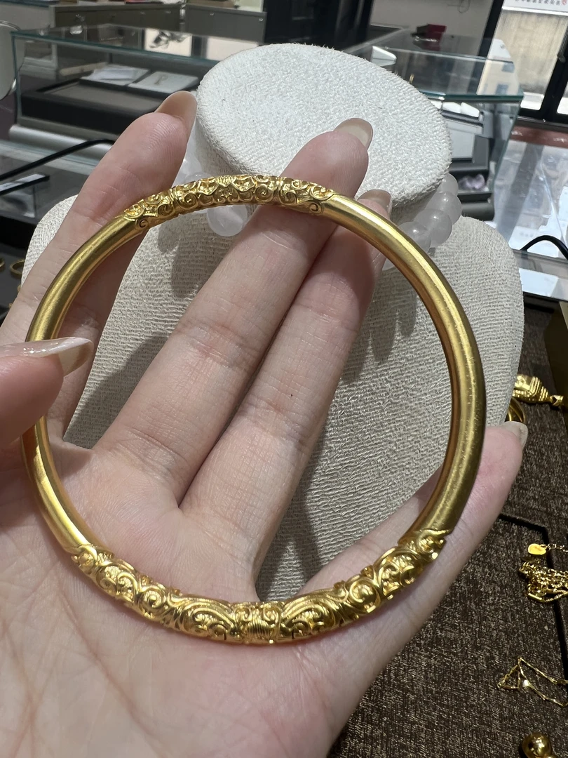 黎总专属-卷草纹手镯