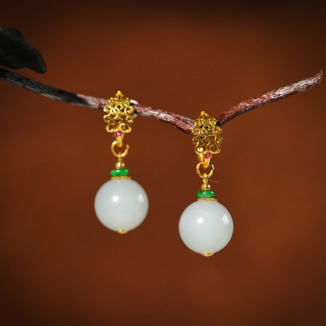 左边婷姐丨和田玉耳钩（E123）