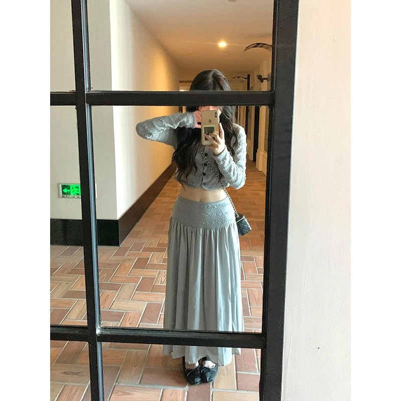 2025早秋超火减龄穿搭一整套小个子韩系chic别致半身裙两件套装女