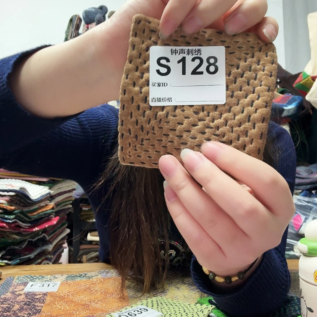 云***兔织绣Jjhggrdhkkjjjhgffvnnnnnnnbb