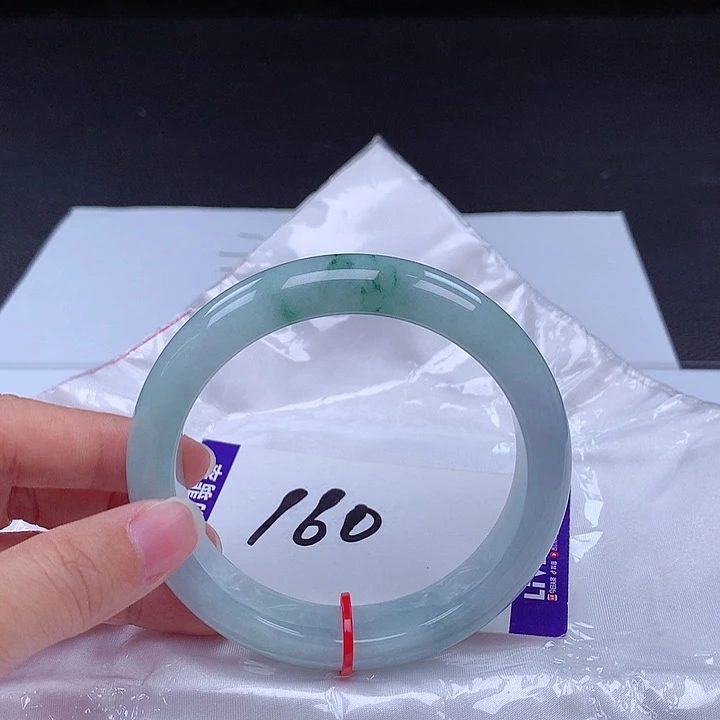 翡翠手镯未镶嵌63圈000468