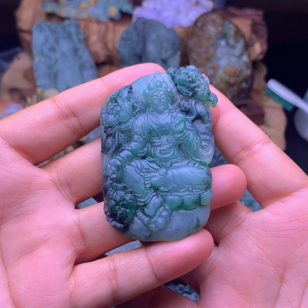 刚***子定制翡翠未镶嵌翡翠
