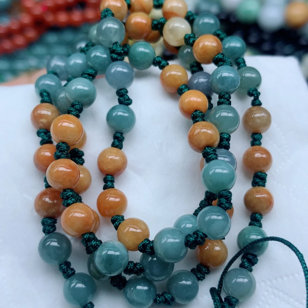 翡翠未镶嵌颈饰5675