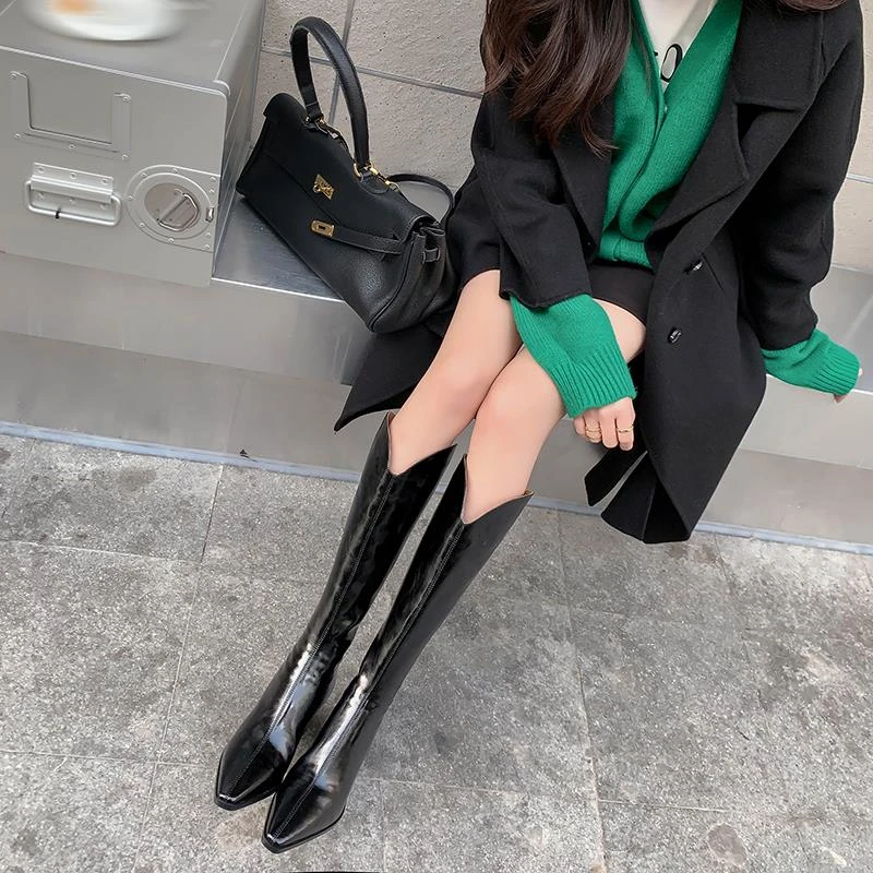 V口骑士靴女2025年新款真皮高跟长筒靴加绒高筒尖头长靴加厚靴子