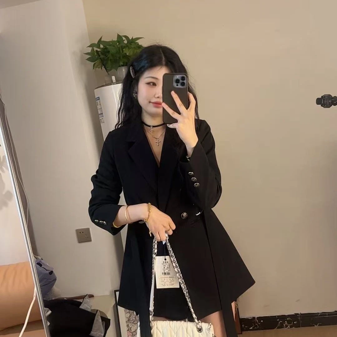 2025网红高级感时尚气质系带显瘦百搭秋款季双排扣西装外套（2501）
