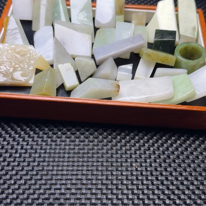 和田玉（糖玉）未镶嵌珠宝半成品