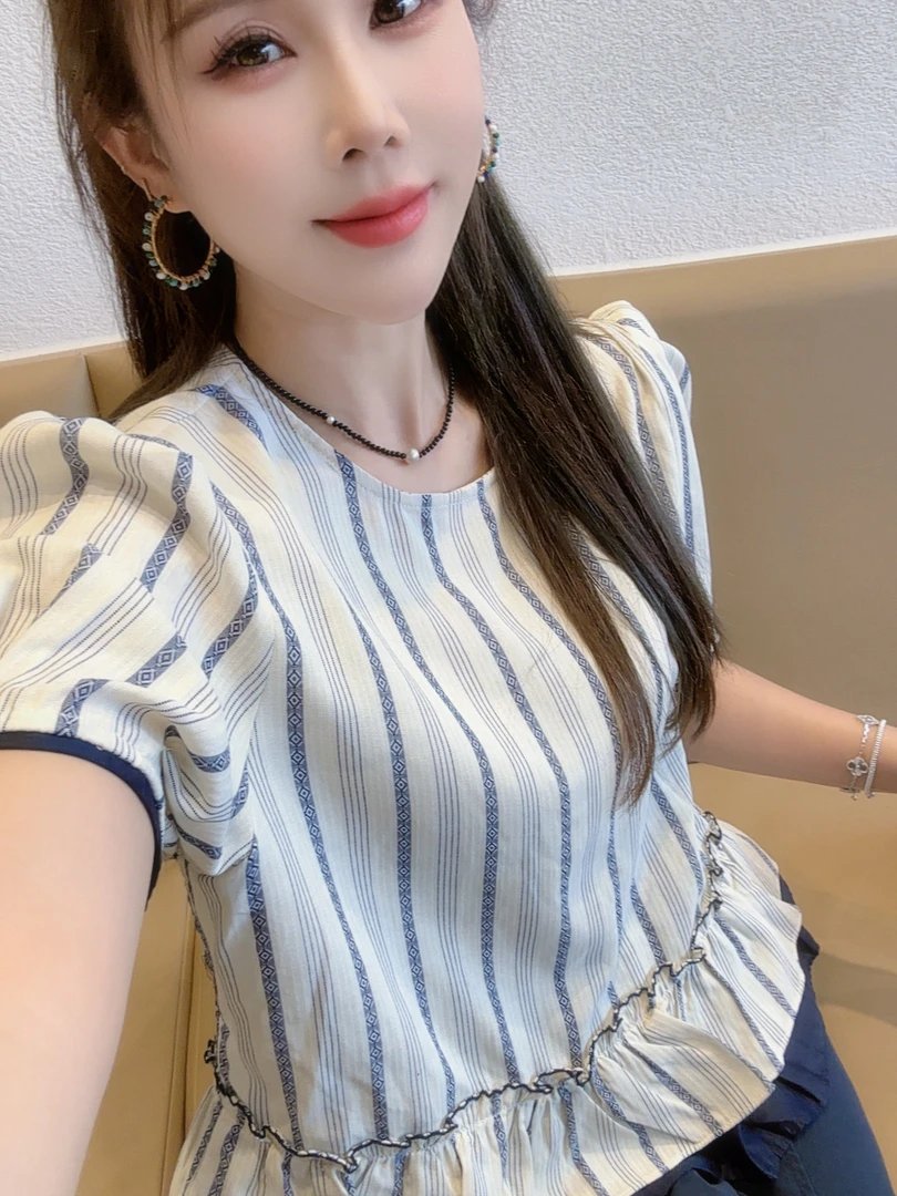 恰逢景梅子自留款夏季衬衫高级感轻奢韩系减龄甜美褶皱条纹衬衫女