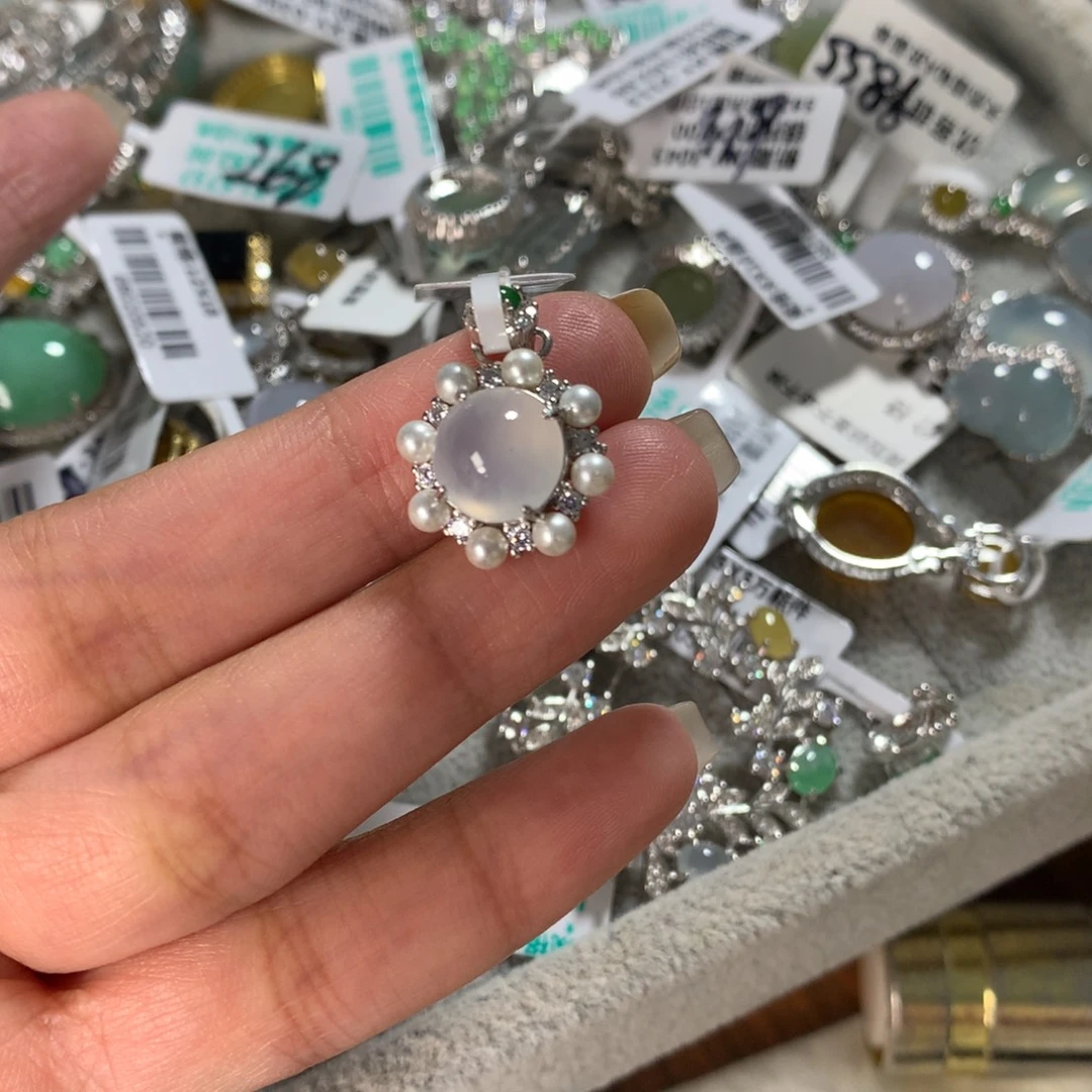 翡翠银S925镶嵌颈饰吊坠