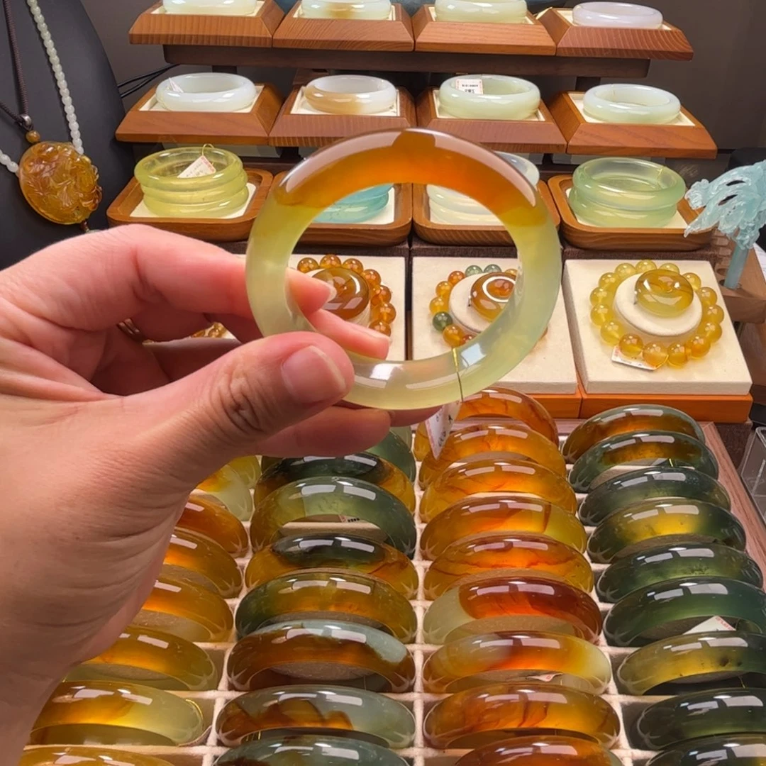 未镶嵌蛇纹石玉手镯52