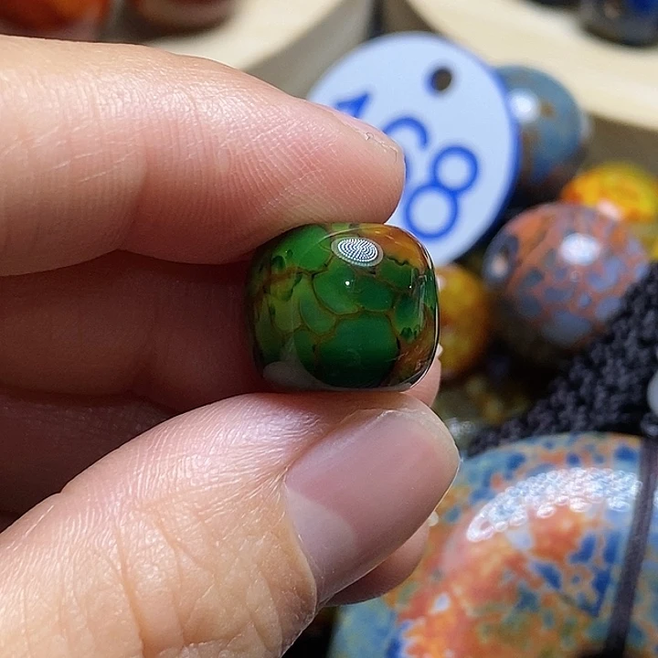 青***莲玛瑙/玉髓未镶嵌颈饰