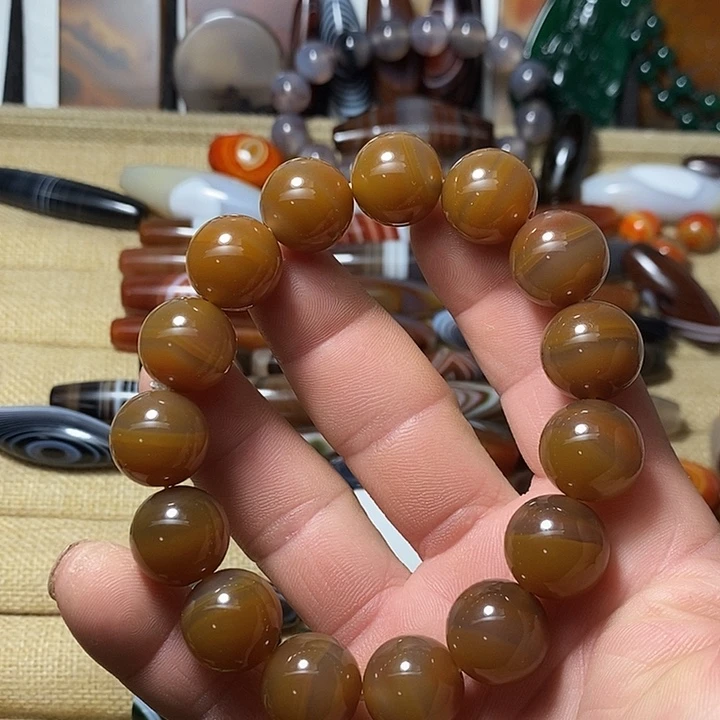 玛瑙/玉髓合金颈饰