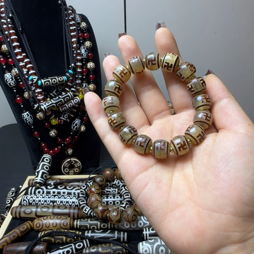 玛瑙/玉髓合金颈饰