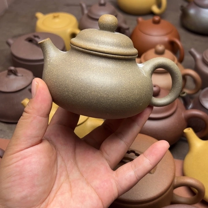 z***o茶壶紫砂黄降坡半手工感210左右瑕疵不挑