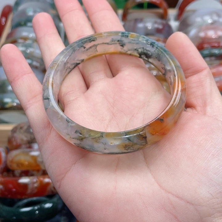 【闪购商品】玛瑙/玉髓手镯未镶嵌〈***〉61