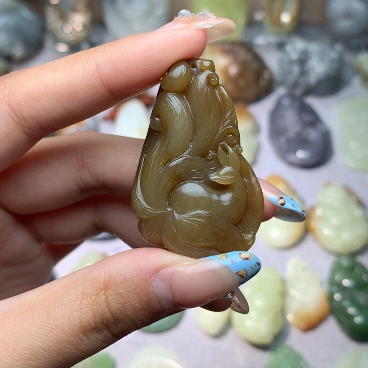 和田玉挂件未镶嵌