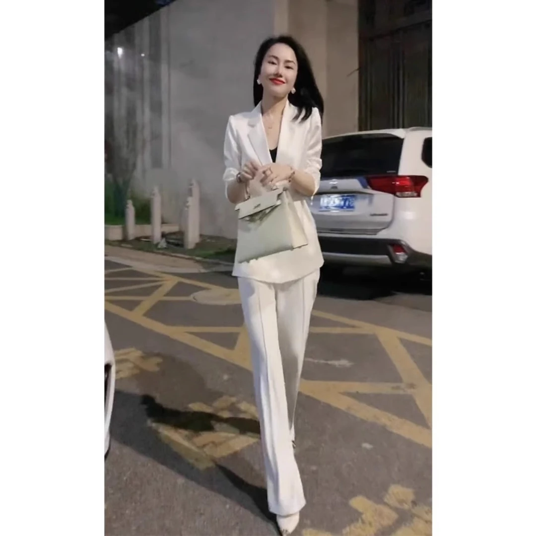 今年流行的夏装套装女薄款西装外套高级感轻职业西服阔腿裤两件套