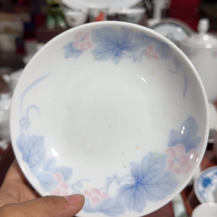醴陵高温瓷14厘米窝盘微瑕