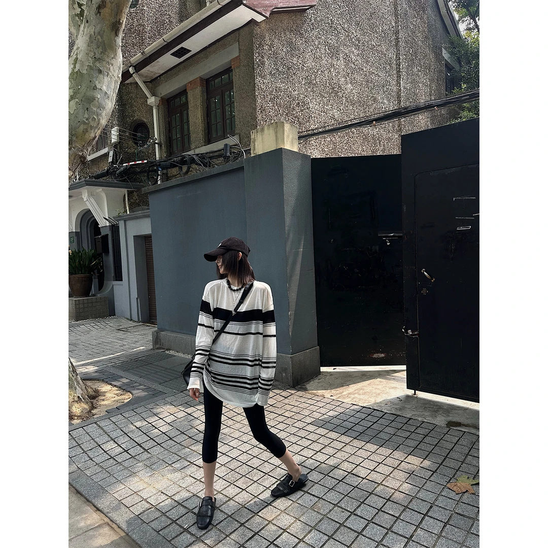 嘉仪【空气感】不规则条纹上衣