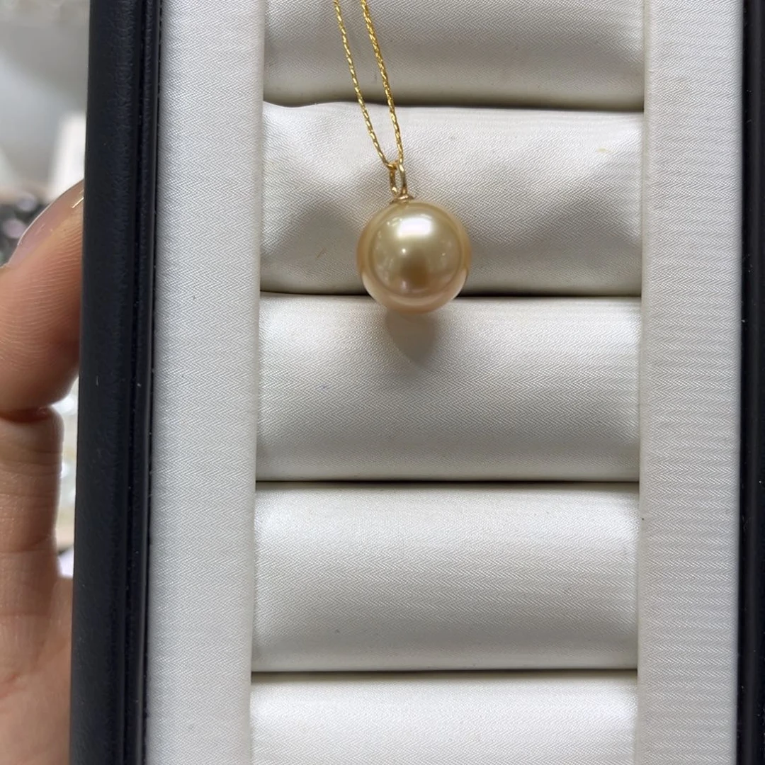 18K金镶嵌海水珍珠吊坠(不含链)11-12mm