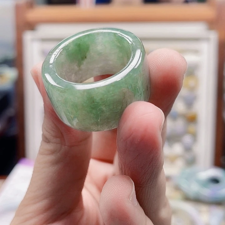 翡翠未镶嵌颈饰天然翡翠