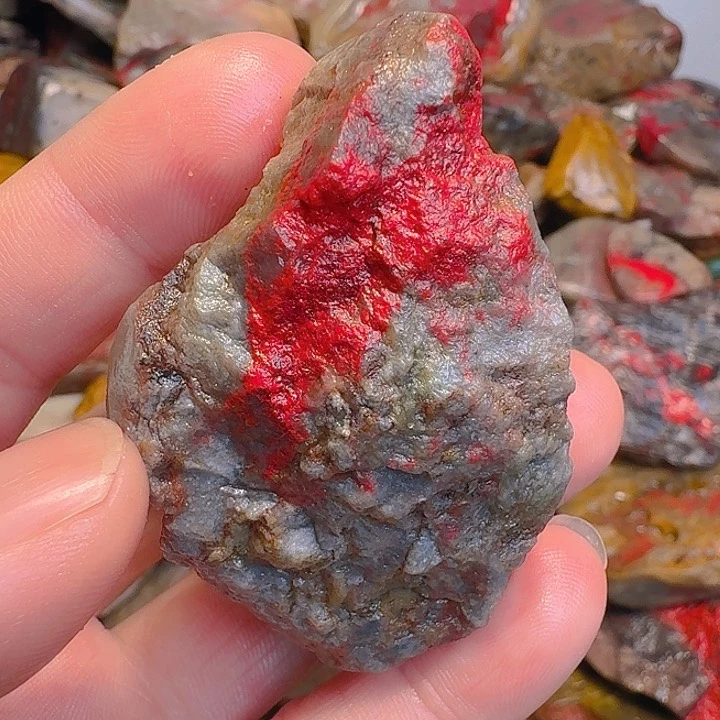 昌化鸡血石昌化鸡血石