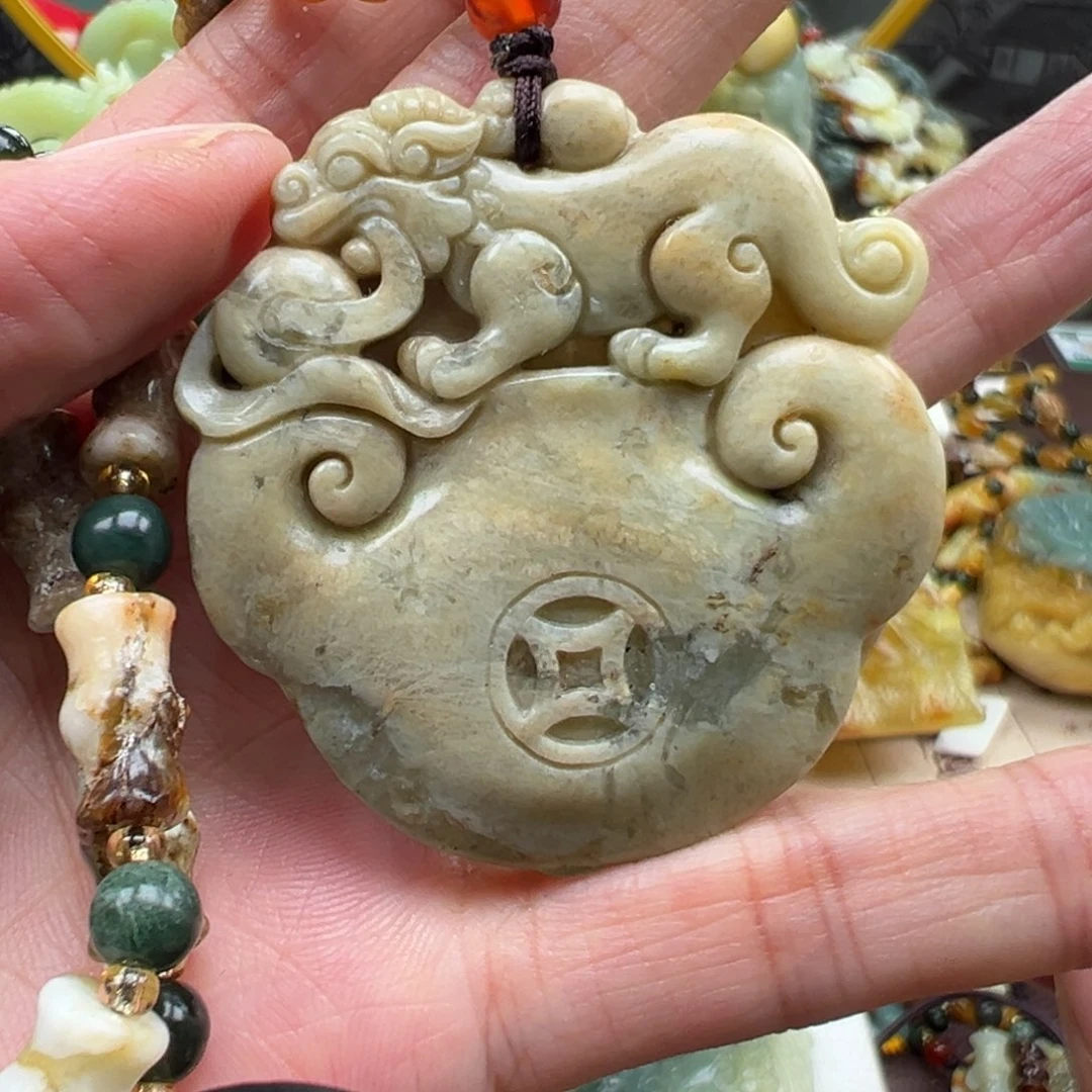 岫玉未镶嵌挂件挂件