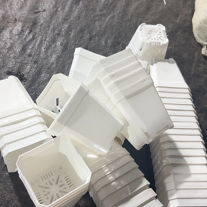 7公分白方盆60个白色