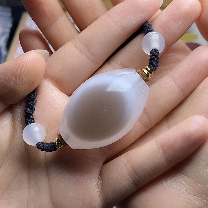 未镶嵌颈饰玛瑙/玉髓