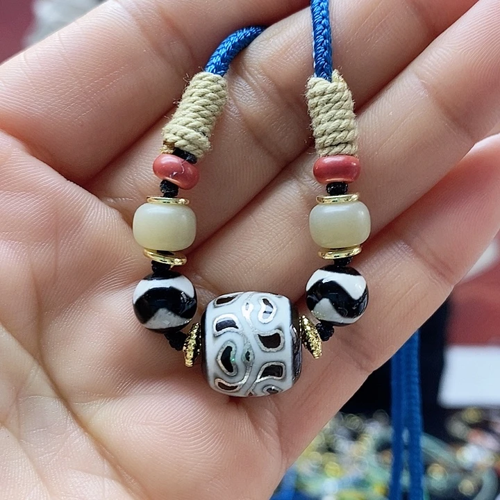 玛瑙/玉髓合金颈饰