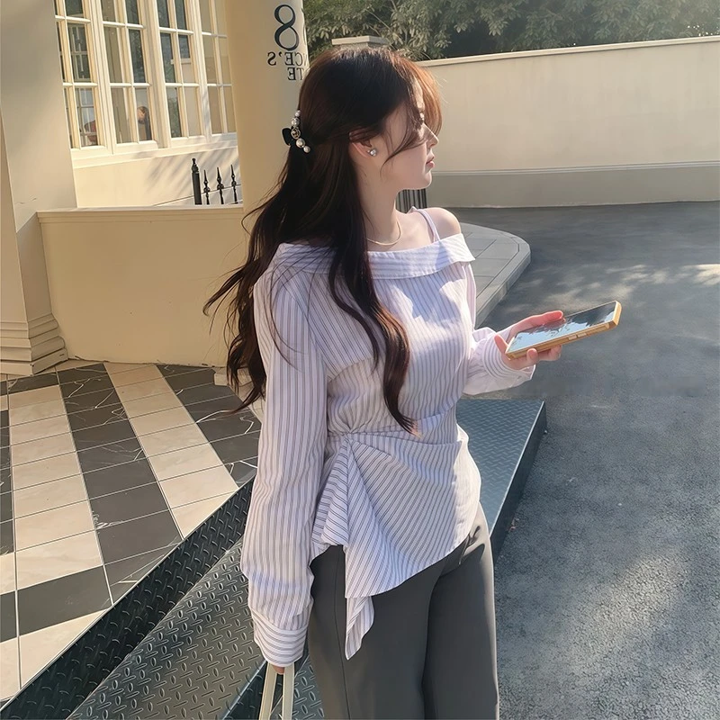 法式斜领条纹衬衫女款外穿夏季小个子收腰露肩设计感修身气质上衣