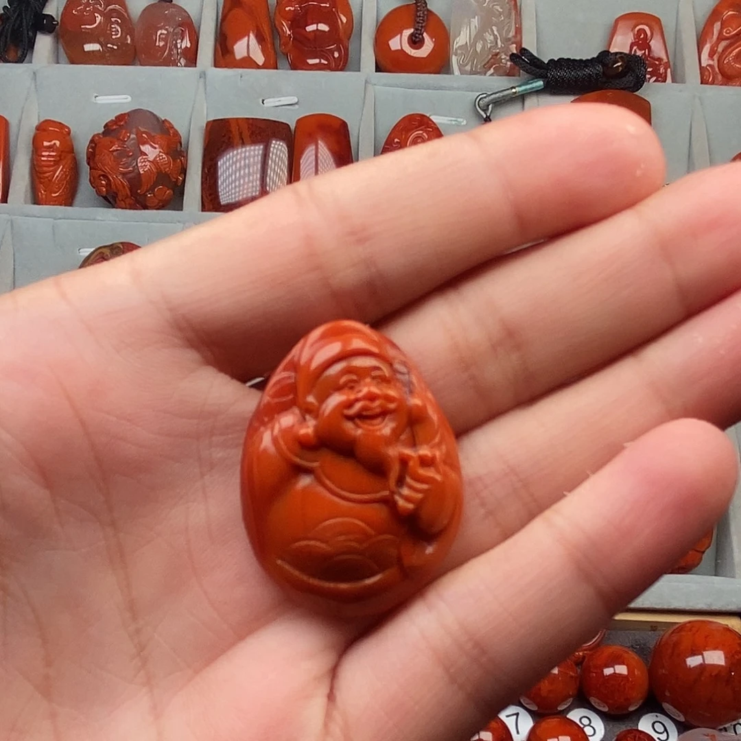 沐***辰南红玛瑙未镶嵌吊坠(不含链)