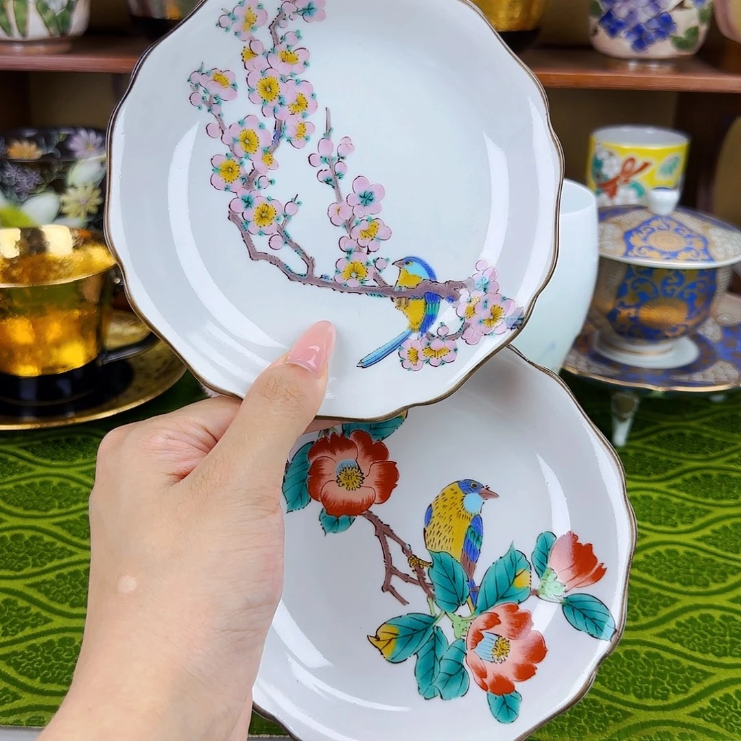 他家茶具瓷器真好看两只
