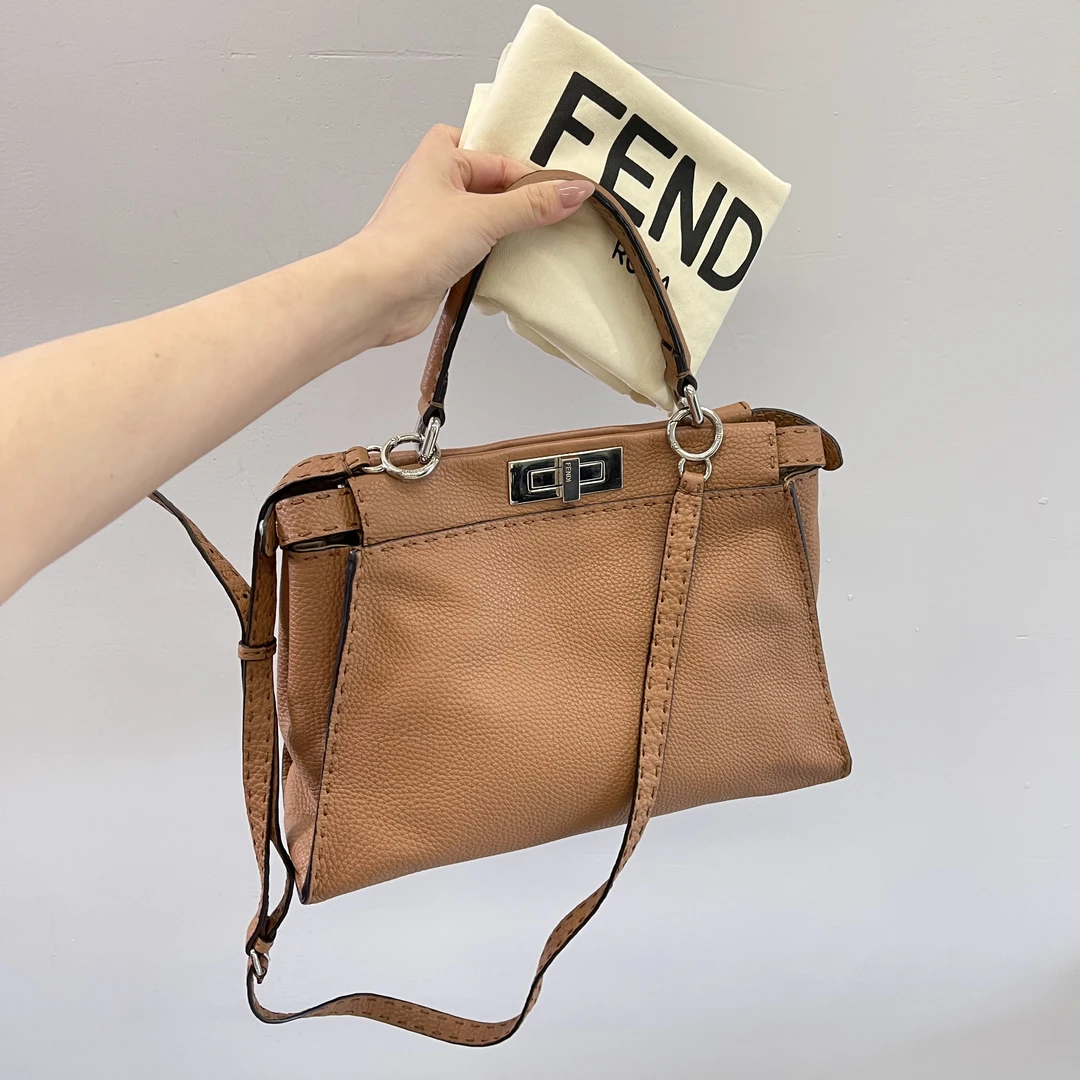95新 FENDI/芬迪 peekaboo手提单肩斜挎女包031802