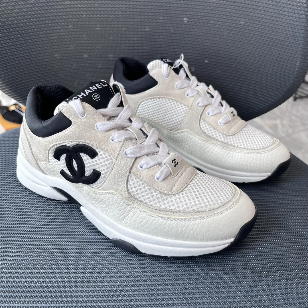 99新 Chanel/香奈儿 38码！运动鞋 米白黑
