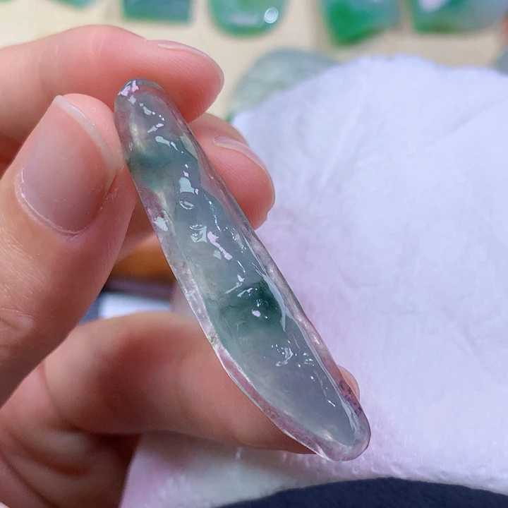 翡翠未镶嵌吊坠(不含链) 1565