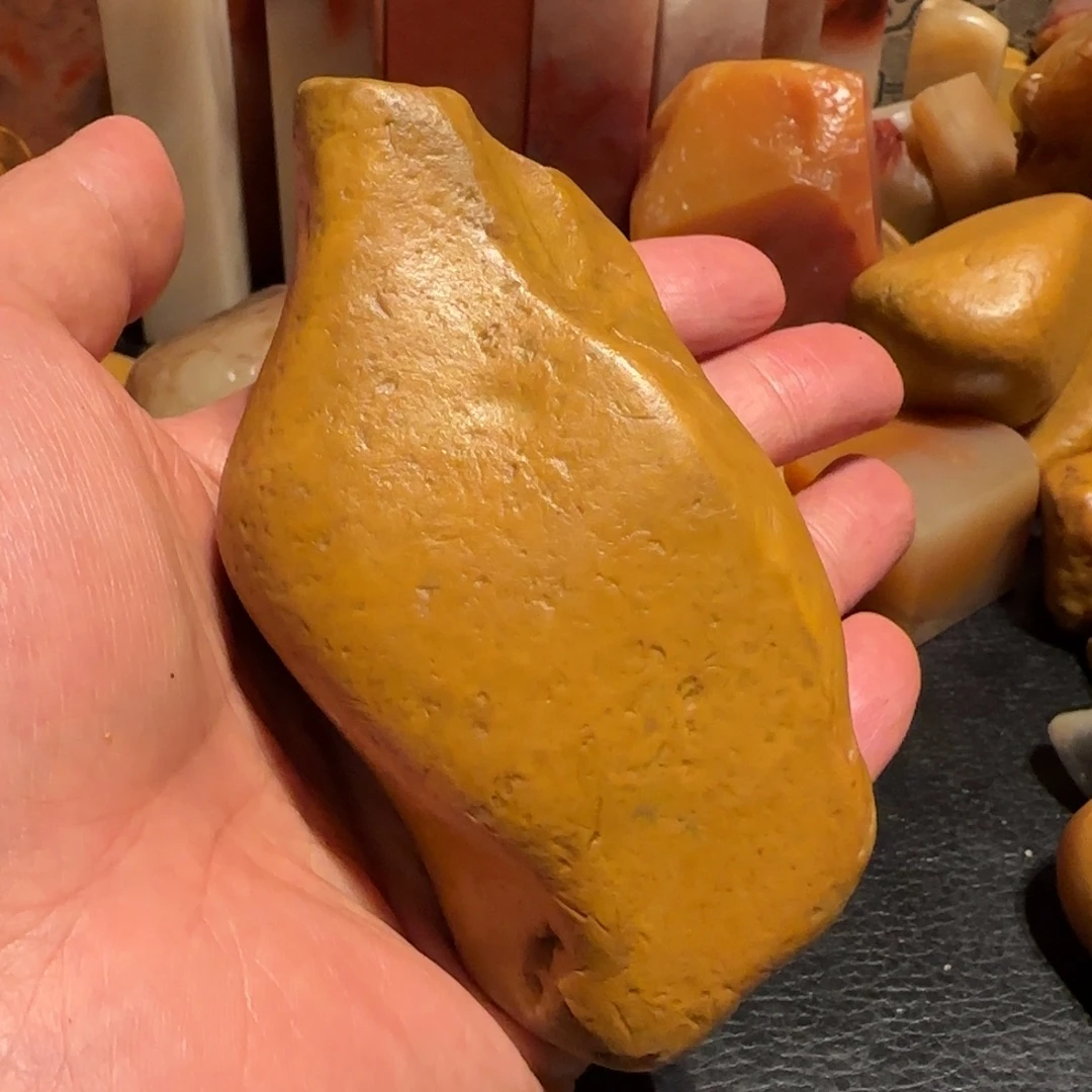 老挝石田黄．．．．．．．