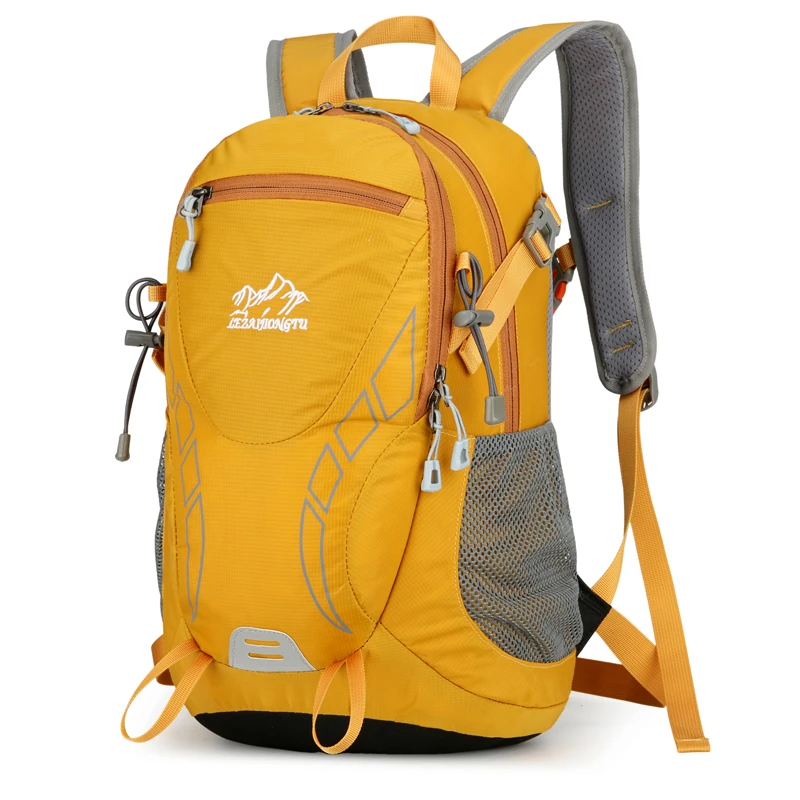 20L轻便休闲户外背包登山徒步越野包耐磨防泼水百搭休闲