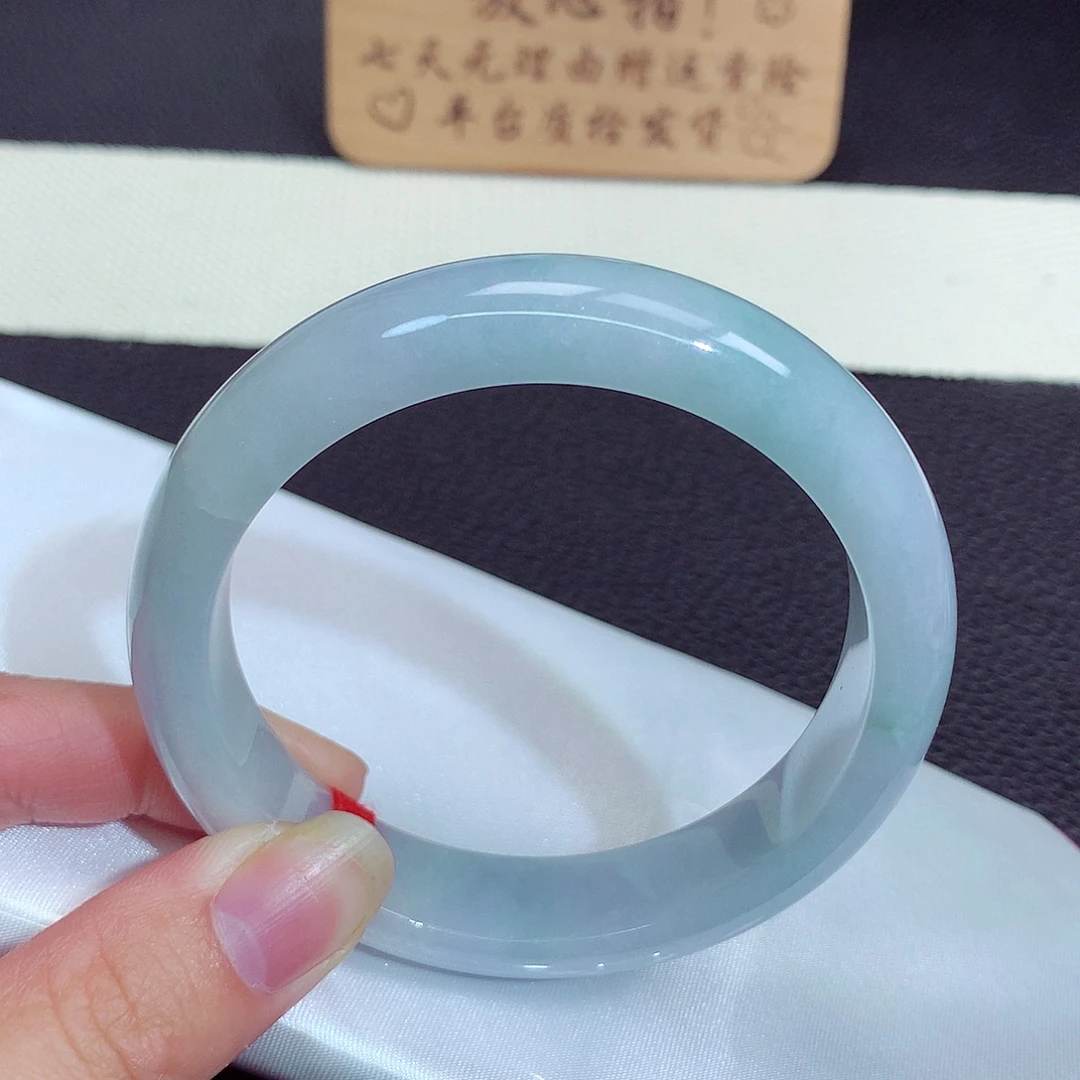 翡翠未镶嵌手镯4013