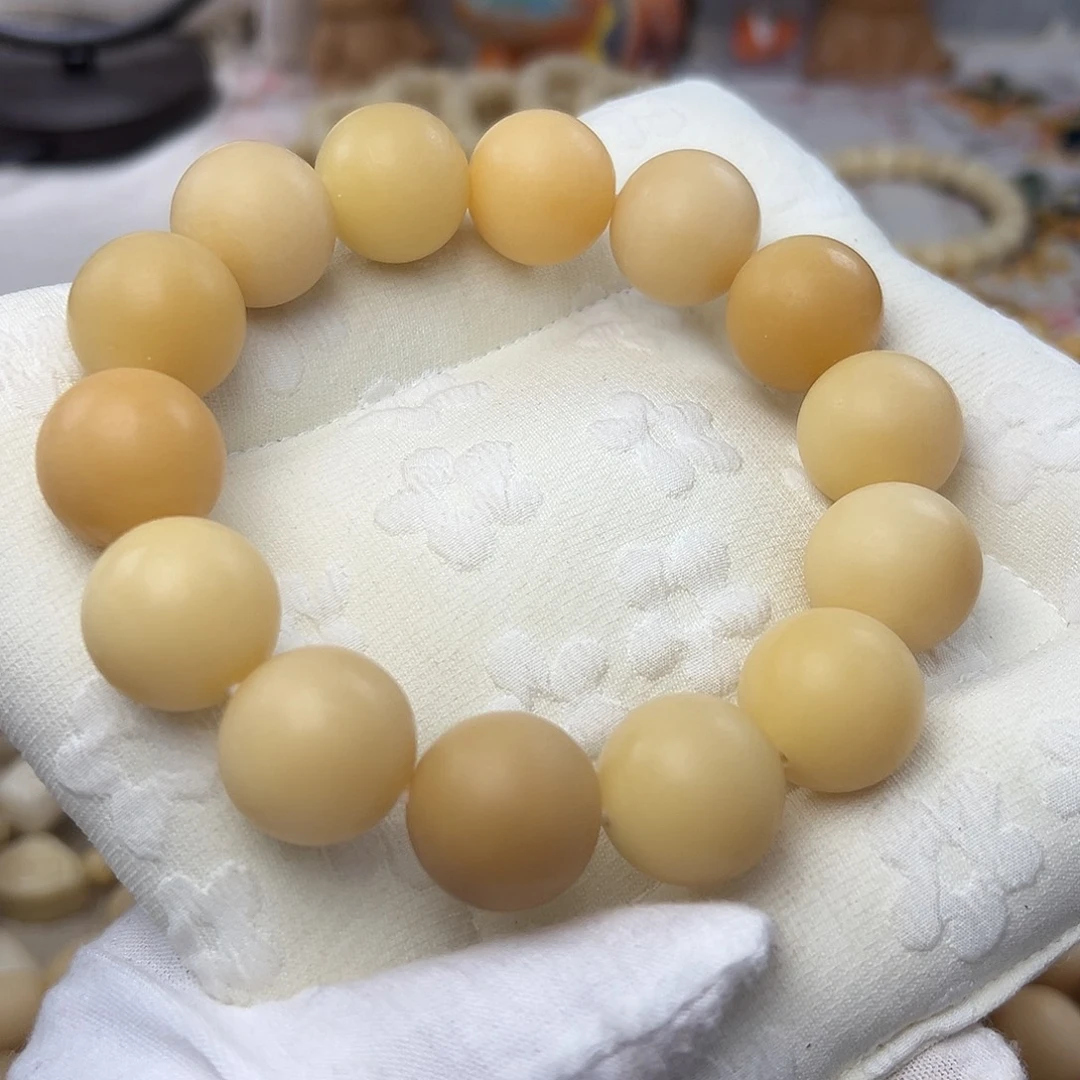 愛***猪菩提根/象牙果吊坠20微瑕986