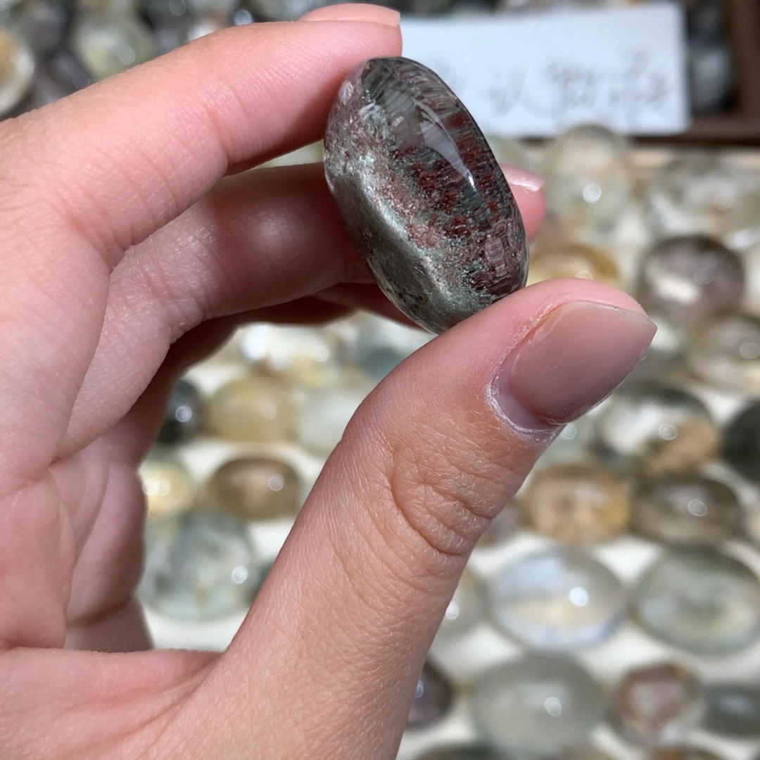 E***U水晶未镶嵌珠宝半成品