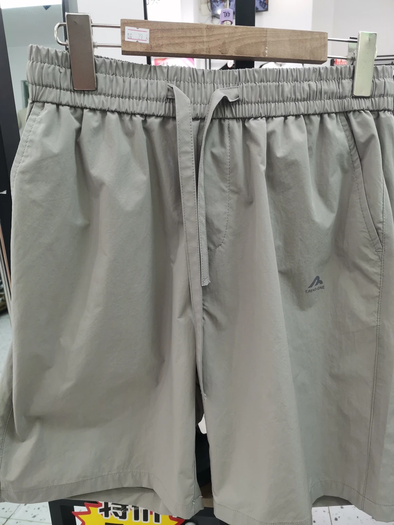 休闲简约窄版五分短裤H8320