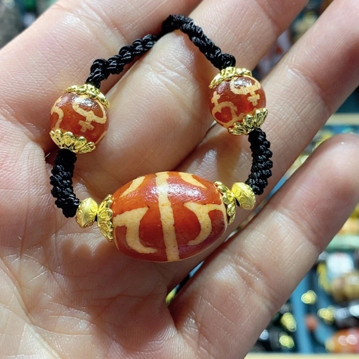 玛瑙/玉髓颈饰合金