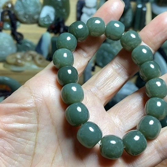 未镶嵌和田玉（糖玉）珠宝半成品