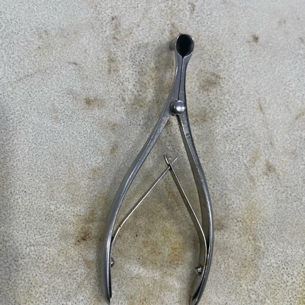 【67C-24】打开阔口器