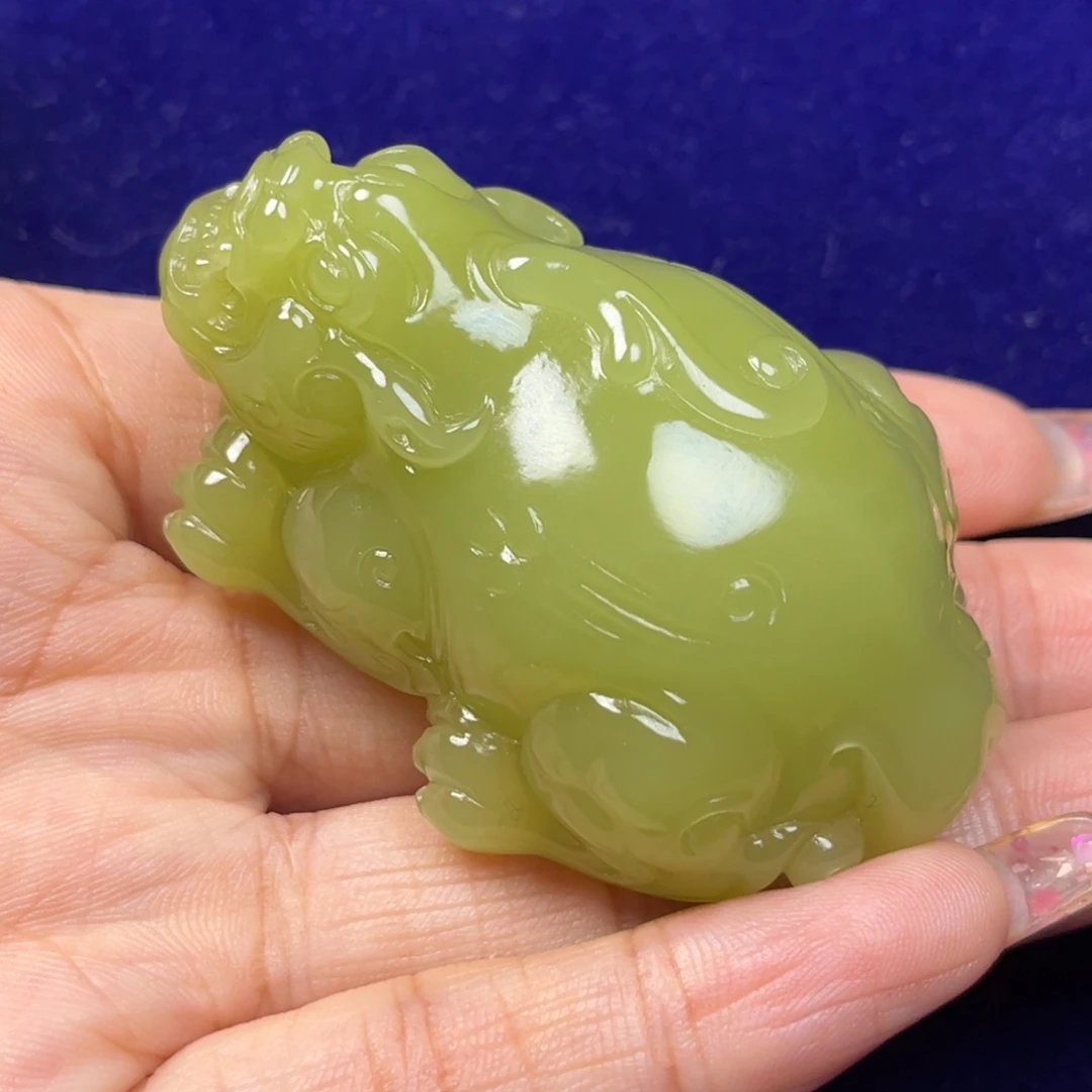 未镶嵌和田玉挂件