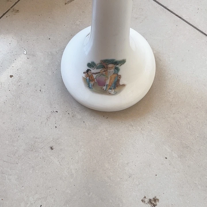 瓷片共**谐小插瓶，库存微瑕疵