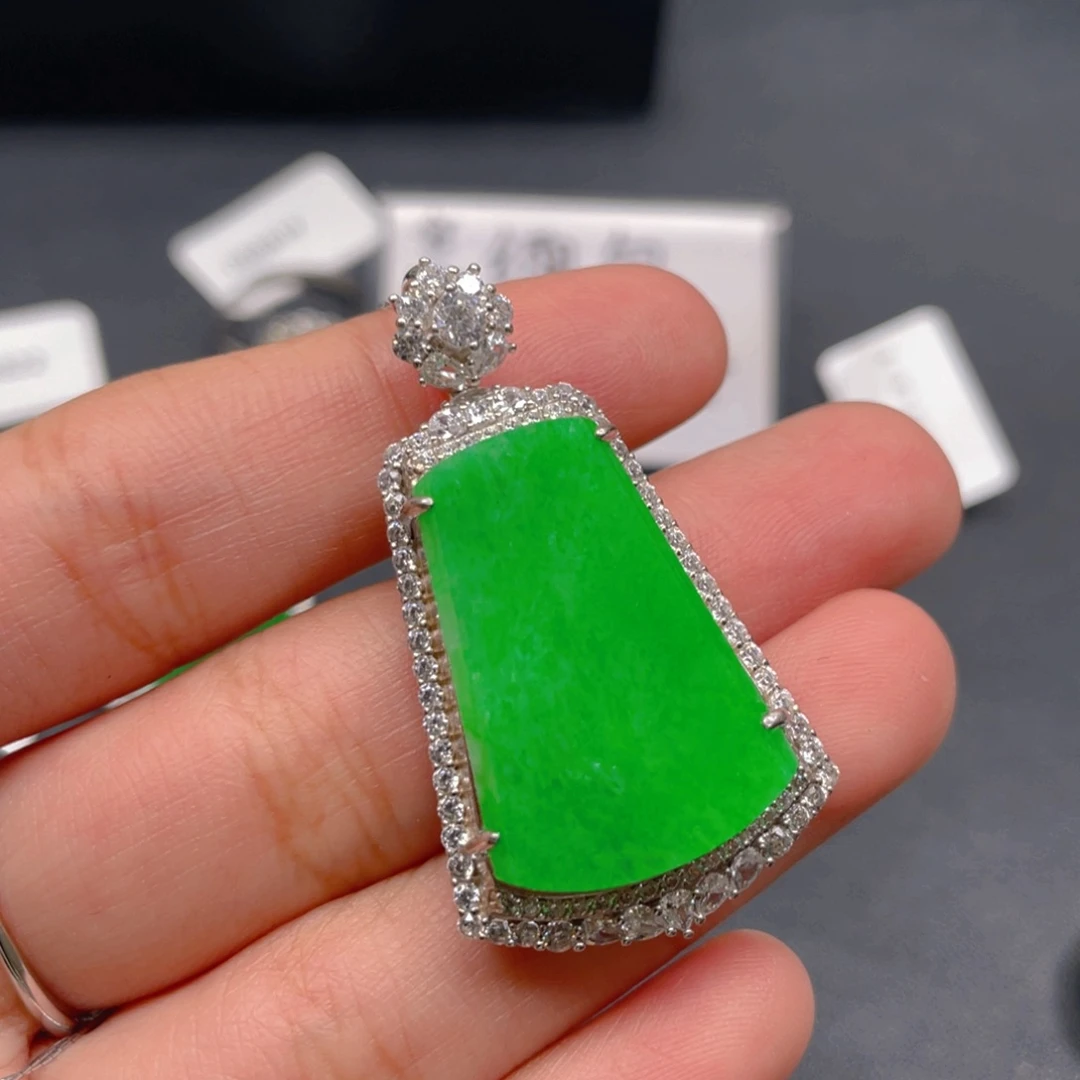 翡翠银S925镶嵌颈饰