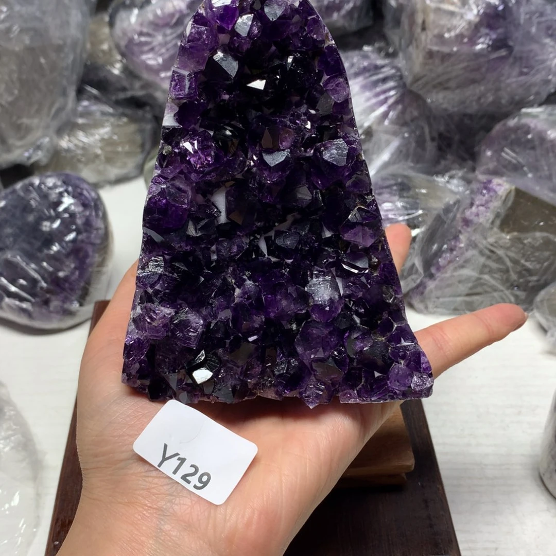 水晶摆件未镶嵌水晶