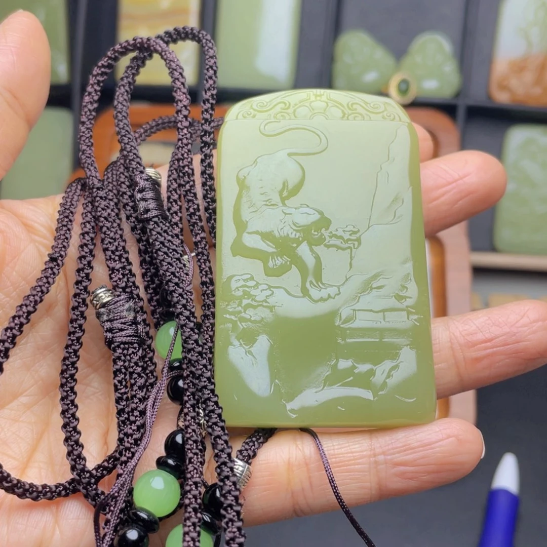 新疆昆仑山料牌子