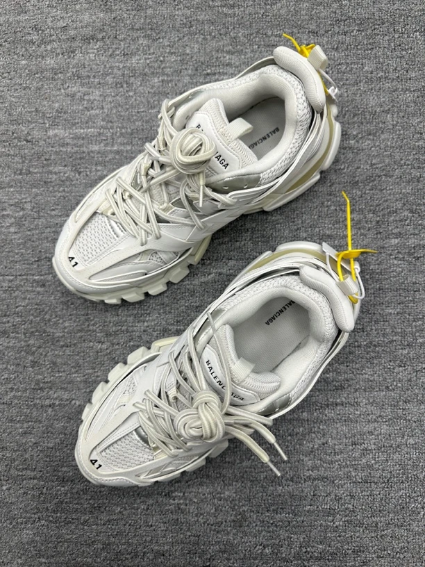 99新 Balenciaga/巴黎世家 41 巴黎世家track老爹鞋 白色